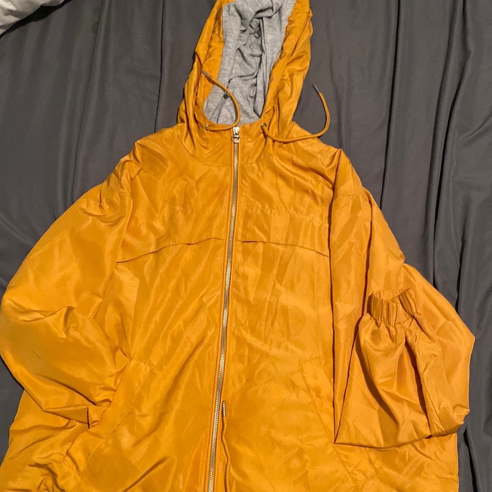 Yellow Georgie fresh Jackie